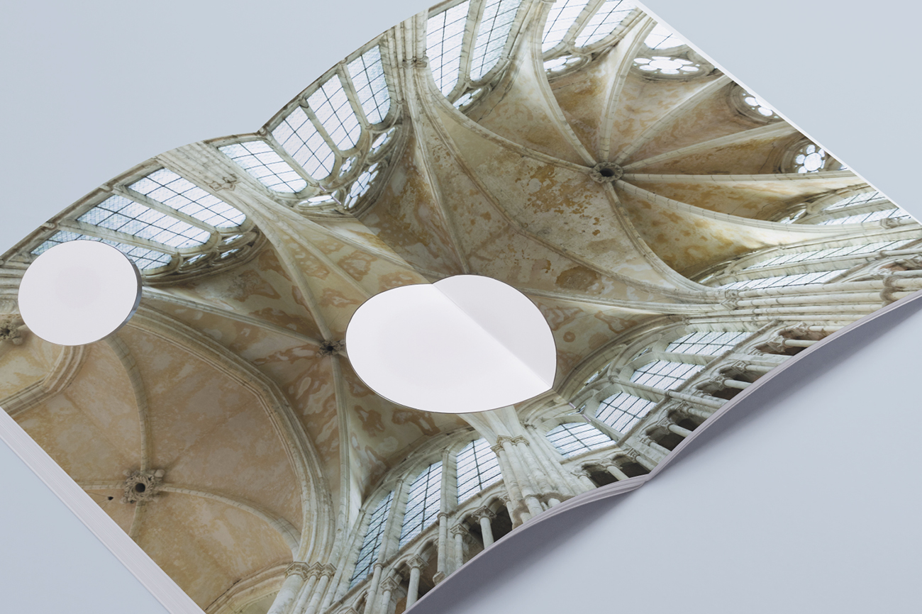 Design graphique catalogue exposition art contemporain Thierry Bonne Waixing mise en page installation Physis