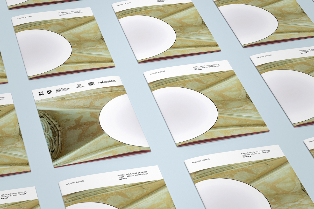 Design graphique catalogue exposition art contemporain Thierry Bonne Waixing mise en page installation Physis