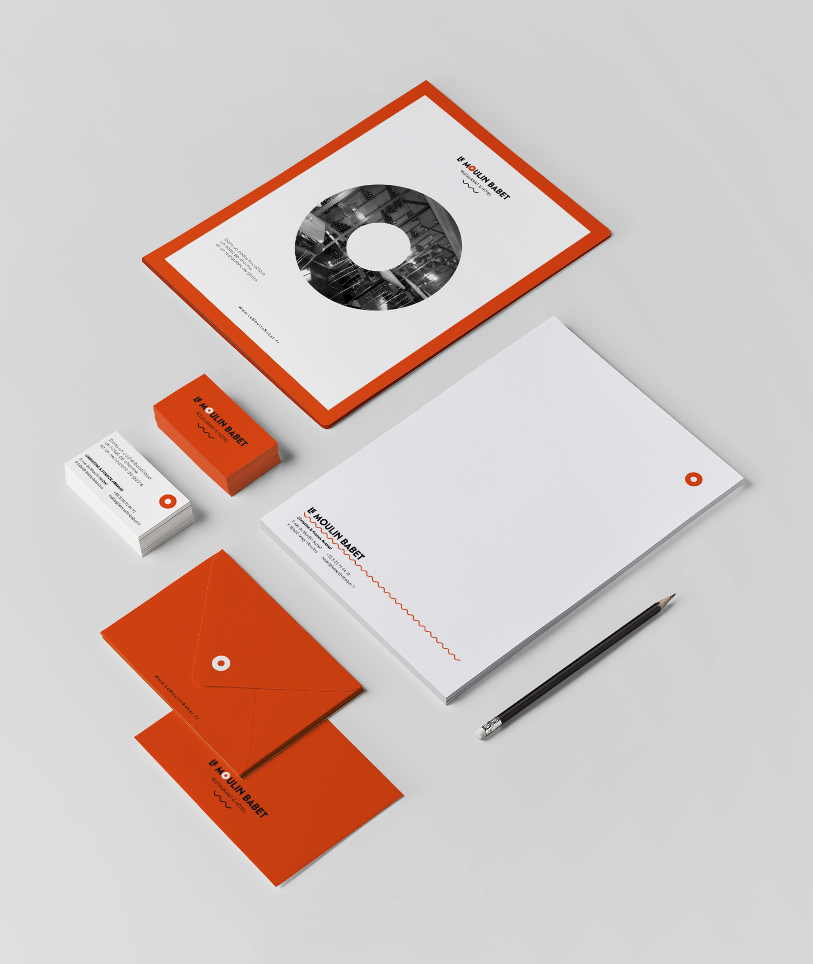 Design graphique identité visuelle restaurant Le Moulin Babet Waixing logo typographie couleurs