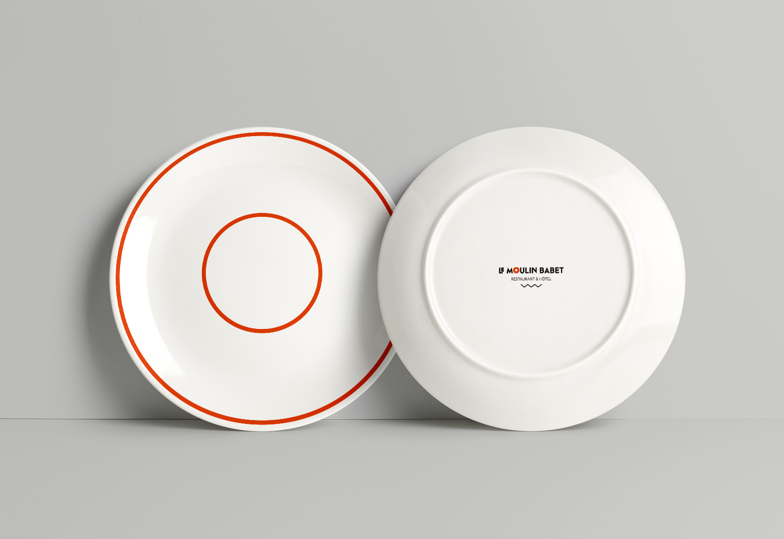 Design graphique identité visuelle restaurant Le Moulin Babet Waixing logo typographie supports print