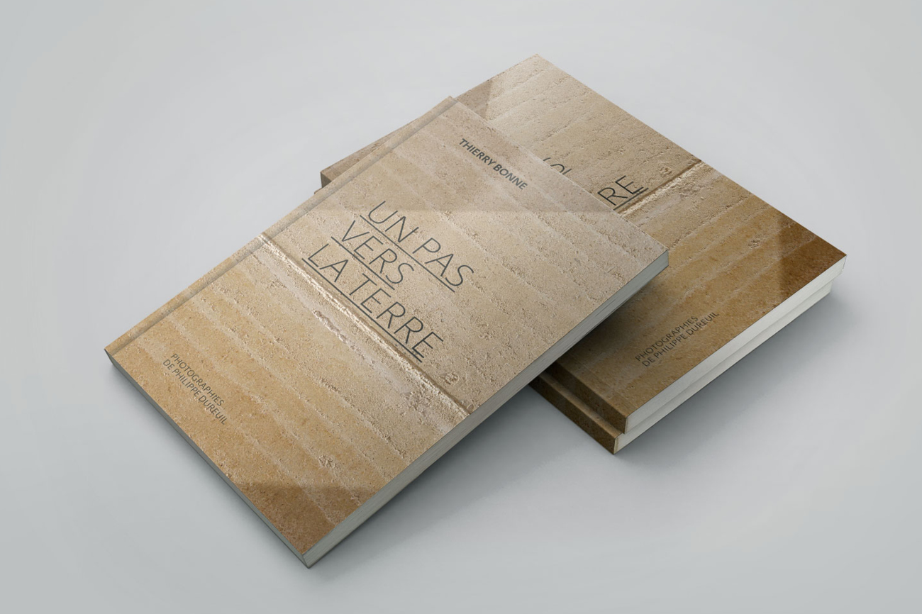 Design graphique éditorial livre technique terre crue Waixing mise en page typographie illustrations