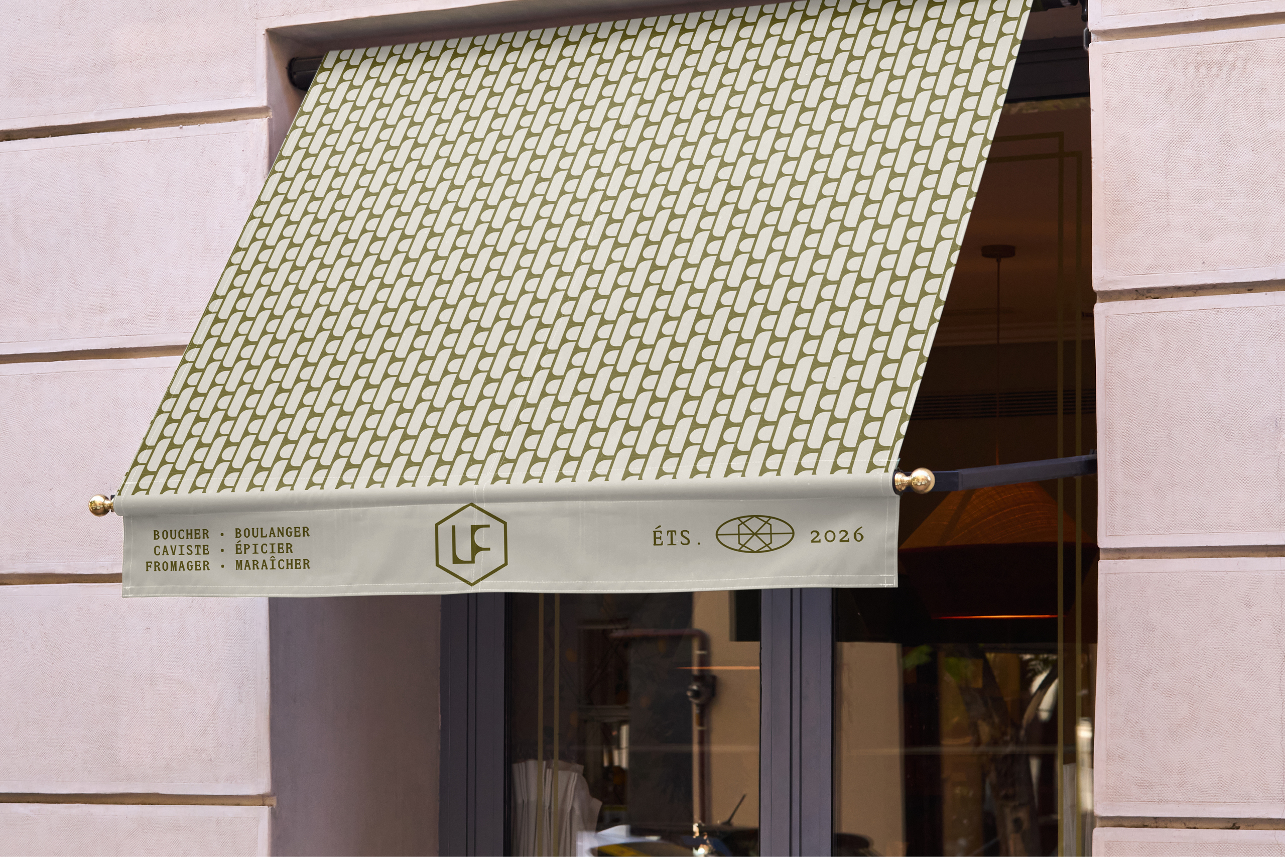 Identité graphique du magasin de bouche Lareffe avec packaging élégant, typographie raffinée et design cohérent pour valoriser les produits gastronomiques