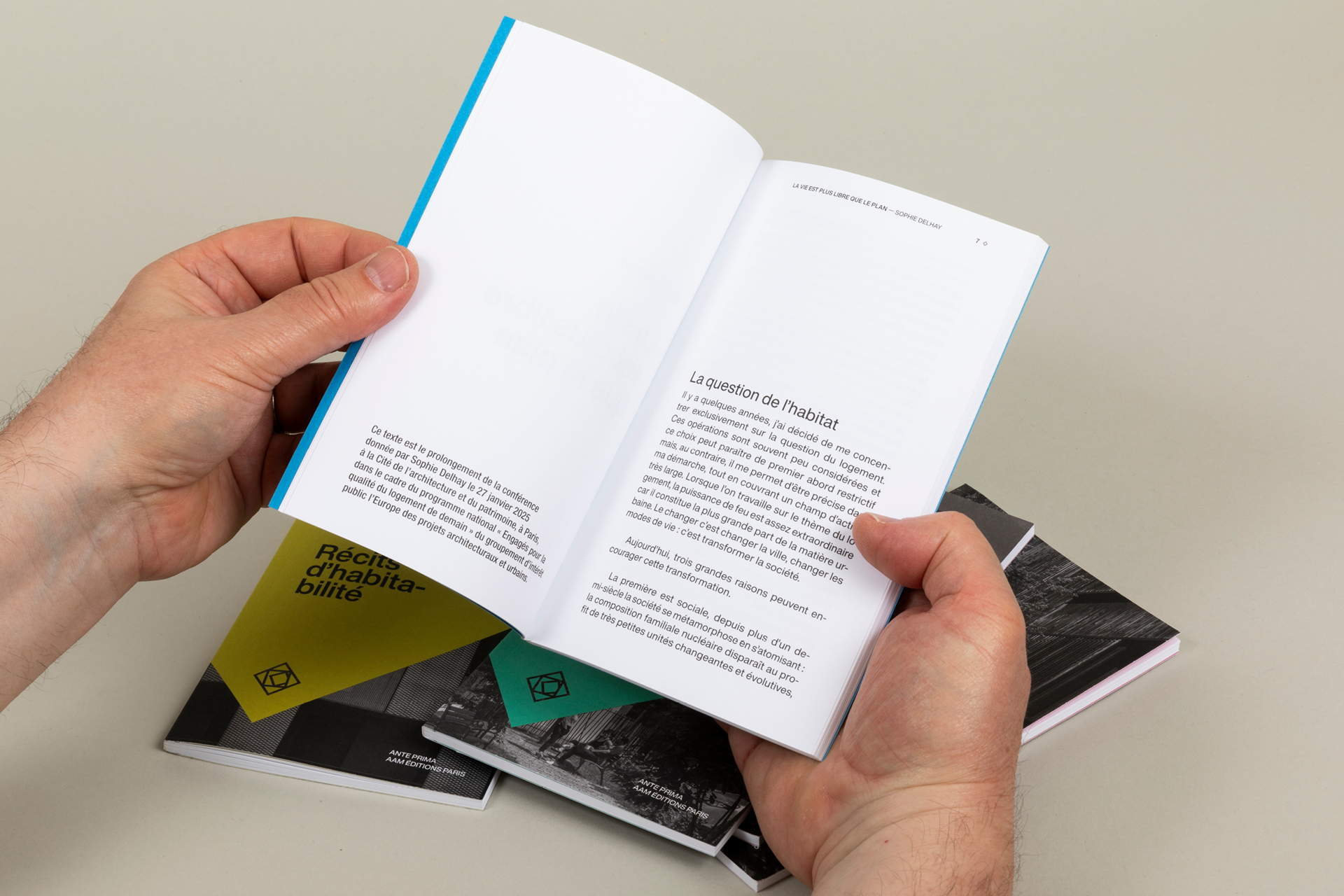 Design graphique de coffret éditorial architecture et logement – mise en page de publications sur le renouvellement urbain et les transformations des territoires
